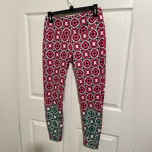 Crown & Ivy Sport‎ green and pink leggings size medium
